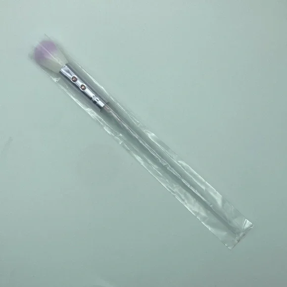 Lattice, SLMISSGLAM, & Shades by Shan Makeup Brush Trio - Picture 4 of 5